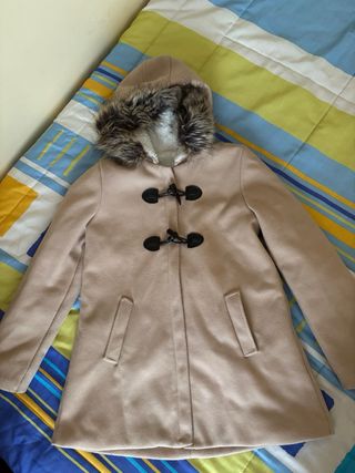 Abrigo trenca beige, talla 14 años niña