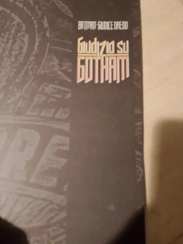 Batman Giudice Dredd Giudizio su Gotham
