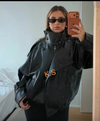 Cazadora efecto piel Zara L