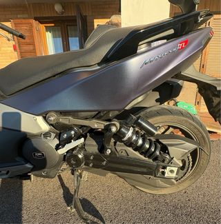 Maxsym 508 TL con schienale Shad