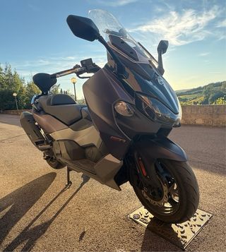 Maxsym 508 TL con schienale Shad