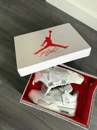 Air Jordan 4 Tech Bianco Taglia 40