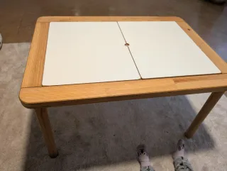 Mesa Ikea Flisat para experimentación