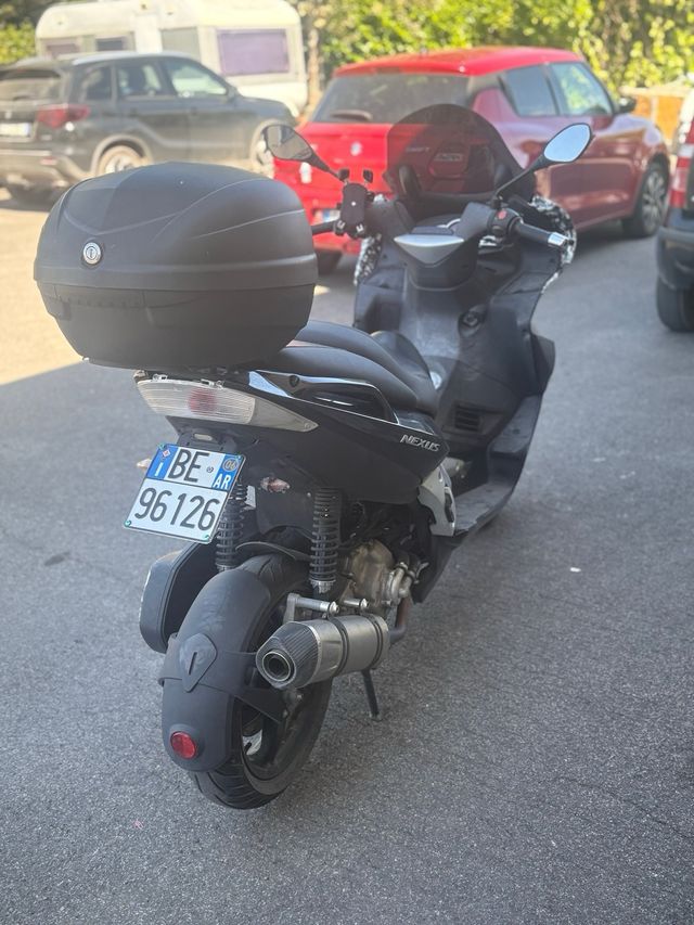 Nexus 250 km 23.000 scarico Leo vinci
