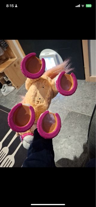 Pony Interactivo Canela