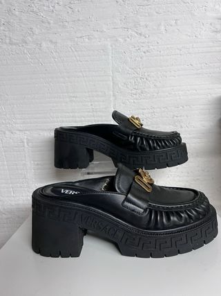 Zuecos Versace Medusa Piel Negro T.38