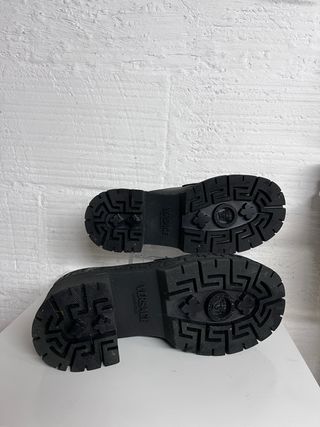 Zuecos Versace Medusa Piel Negro T.38