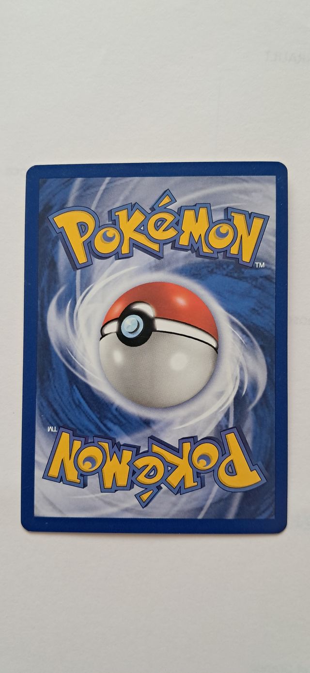 Carta pokémon Ivysaur 1º edición base set n mint