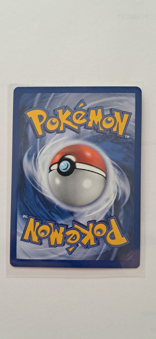 Carta Pokémon Nidoran 1ª Edición base set n mint