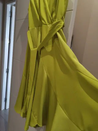 Vestido Phase Eight verde lima