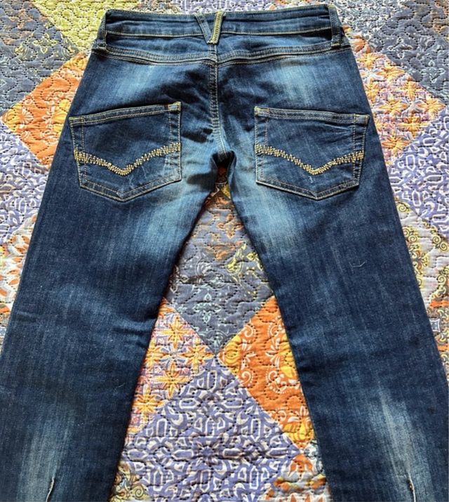 Conjunto vaquero y jersey punto