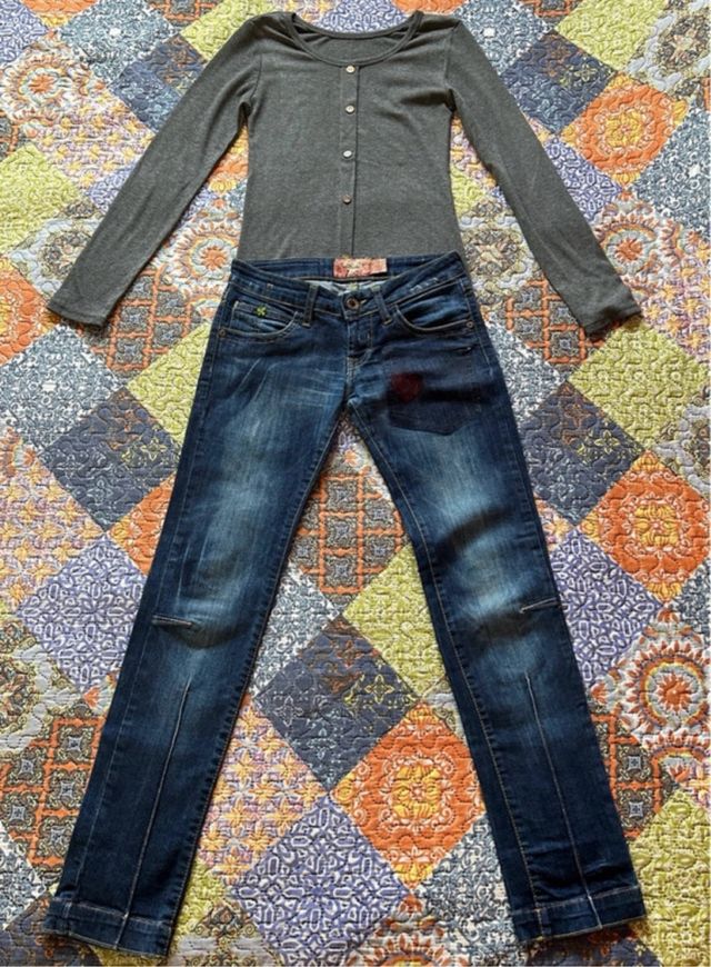 Conjunto vaquero y jersey punto