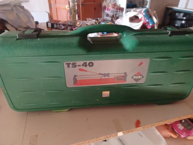 Cortadora de azulejos Rubi TS-40