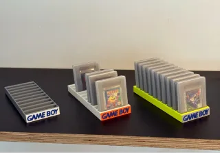 Expositor para cartuchos Game Boy con caja