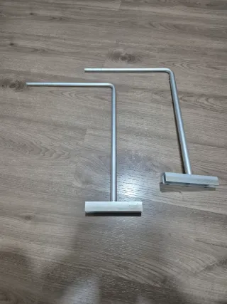 Soportes Chihiros para Pantallas