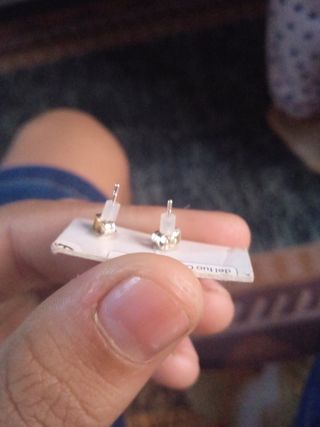 Collar con colgante de clave de sol