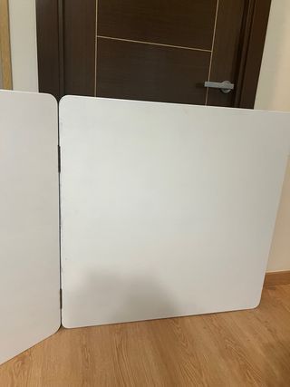Mesa extensible blanca
