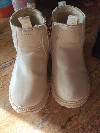 Botas invierno niña beige