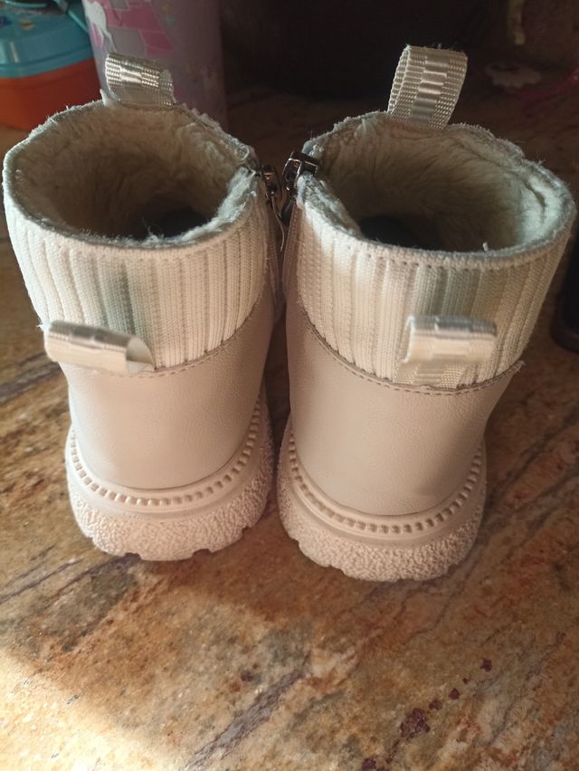 Botas invierno niña beige