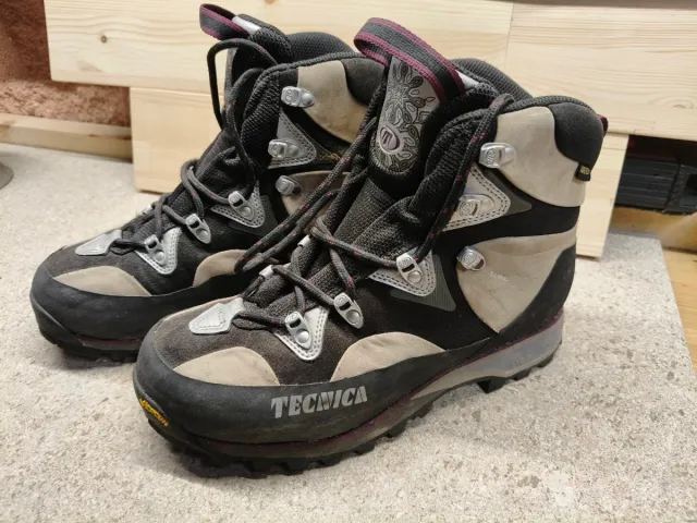 Botas Montaña Gore-Tex Técnica Mujer