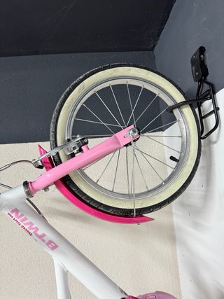 Bicicleta infantil Btwin rosa