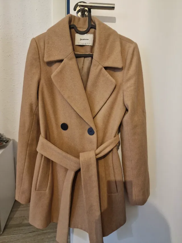 Abrigo Zara Beige Talla XS