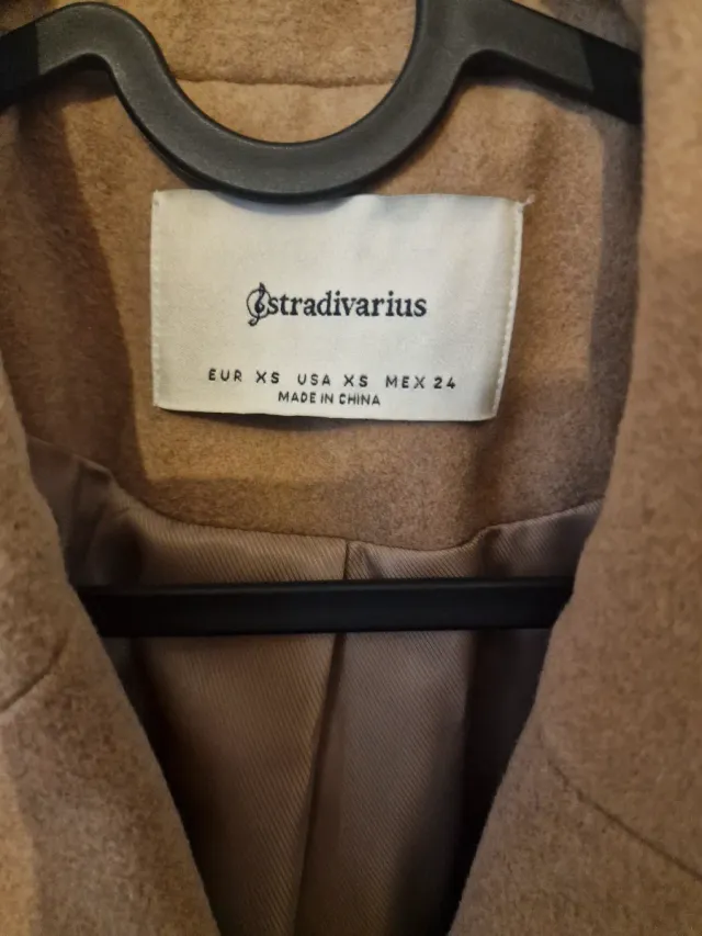 Abrigo Zara Beige Talla XS