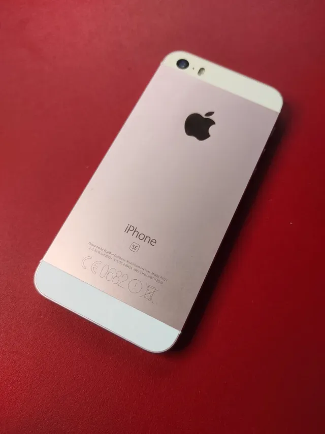 iPhone SE 0682 oro rosa