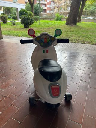Chicco Vespa per Bambini Primavera Bianca