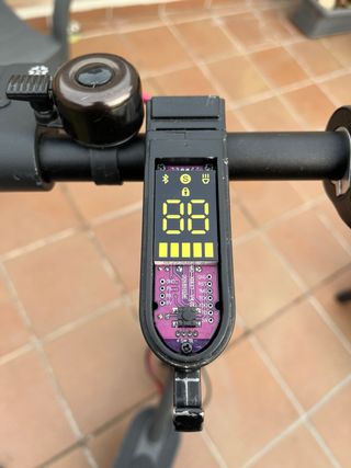 Pantalla Patinete E-Kick 9x