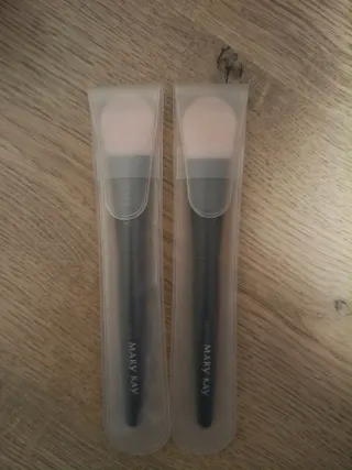 Pack Brochas Mascarilla Mary Kay