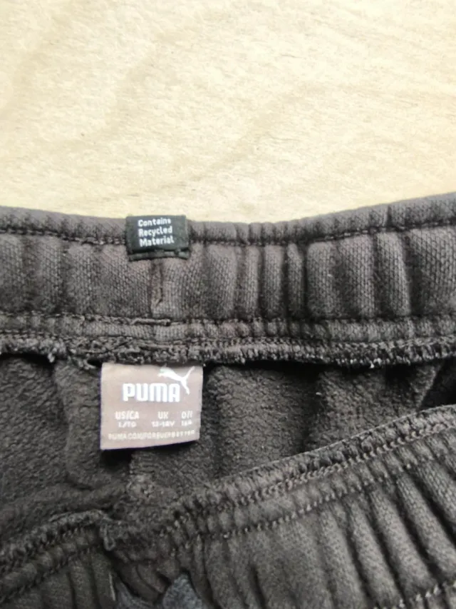 Ropa variada de diferentes tallas