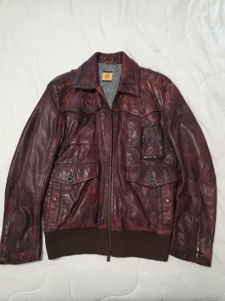 Cazadora de Piel BOSS Marrón. 