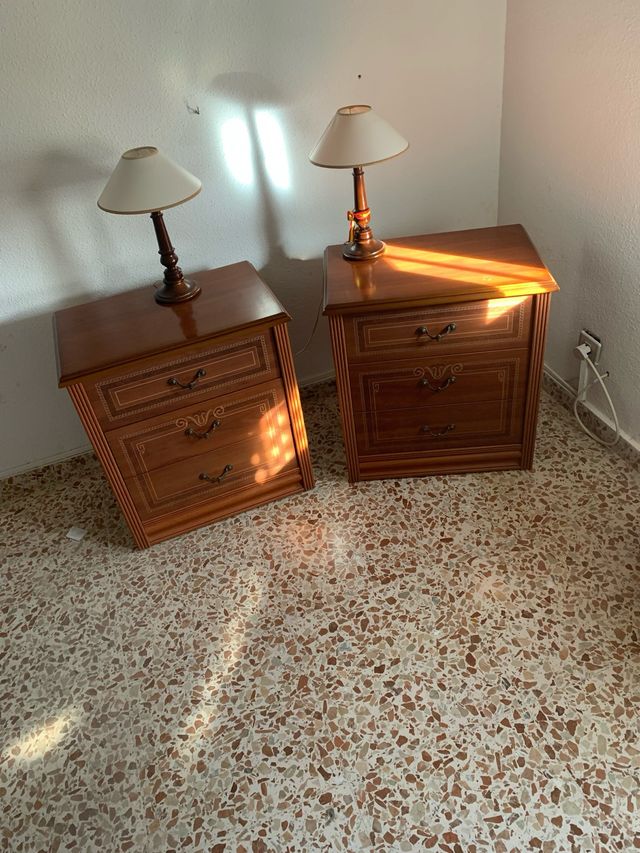 Mesitas de noche de madera (2 unidades)