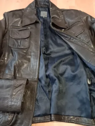 Chaqueta de cuero marrón