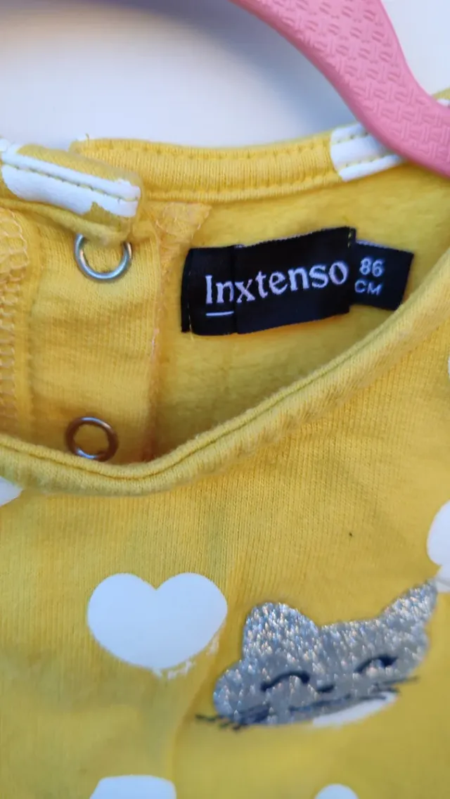 Vestido niña amarillo con corazones blancos