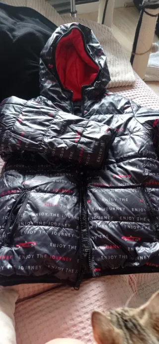 Cazadora niño negra y roja reversible y calentita 