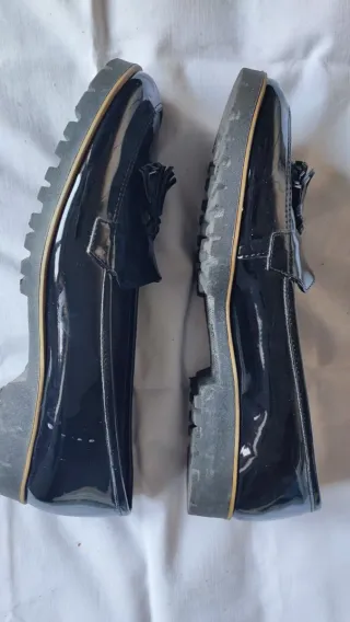 Mocassini vernice Ellen Capellino