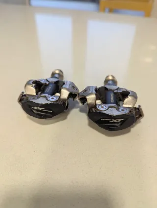 Pedales Shimano XT PD-M8100
