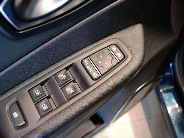 Renault Captur Limited TCe 66kW (90CV) -18