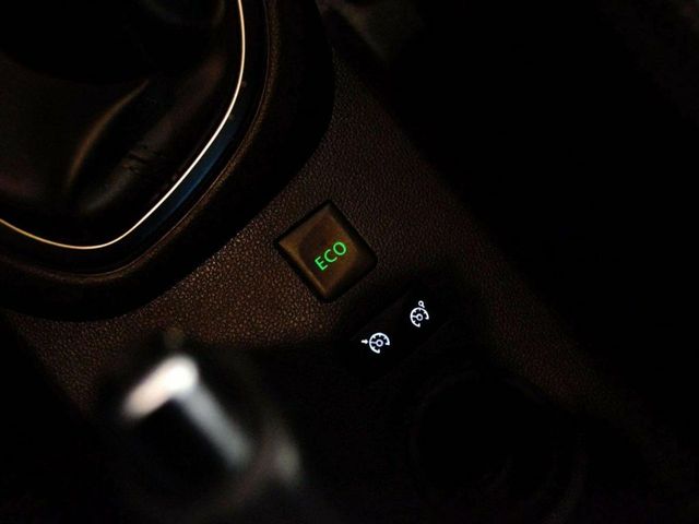 Renault Captur Limited TCe 66kW (90CV) -18