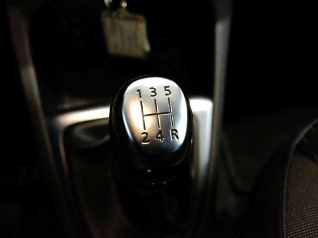 Renault Captur Limited TCe 66kW (90CV) -18