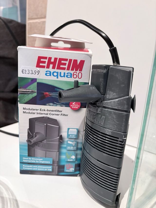 Pecera 18L con luz y accesorios