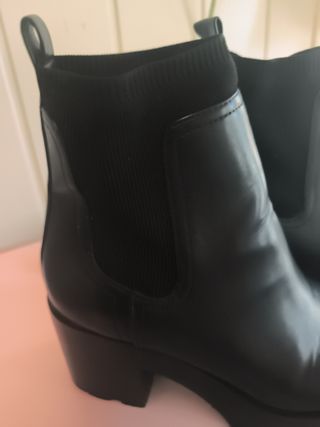 Botines negros Stradivarius