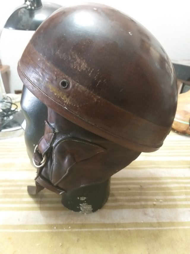 Casco Moto Época Madera y Cuero