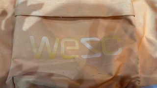 Mochila WESC Naranja y gris