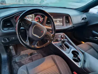 Dodge challenger 2017