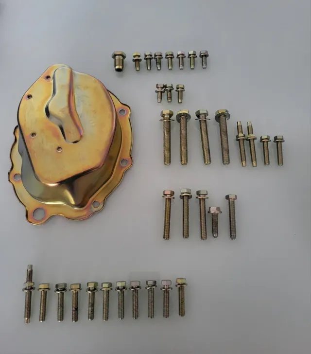 Tapa y tornillería cincada caja BE4 BE3