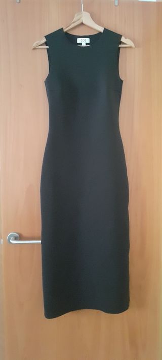 Vestido COS Neopreno Negro Talla XS