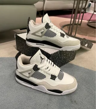 Air Jordan 4 Retro Militare Nero Taglia 39